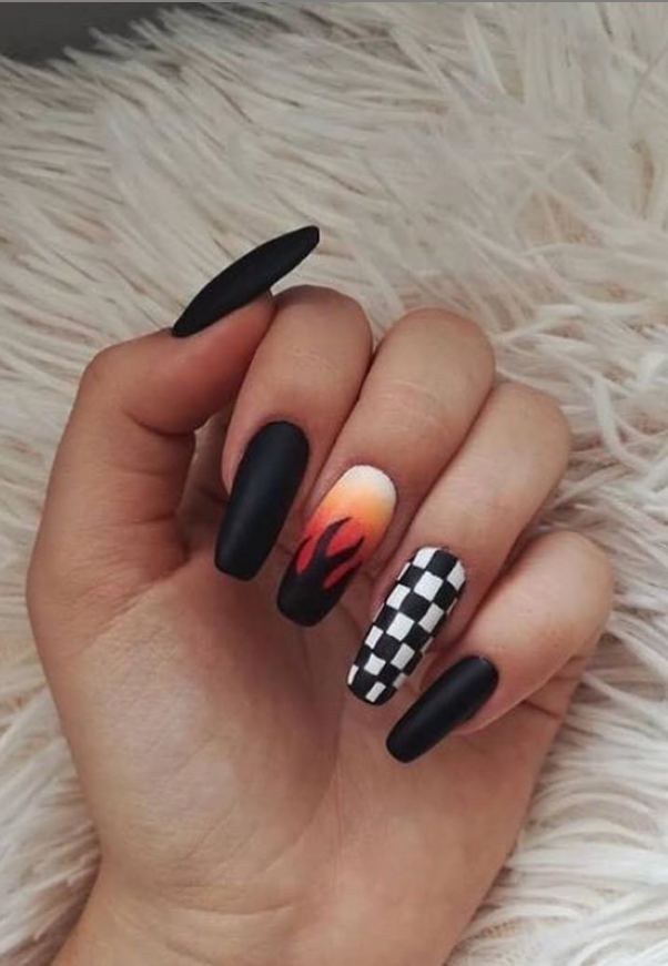 47 Amazing Black Nail Designs - Page 40 of 47 - Lily Fashion Style