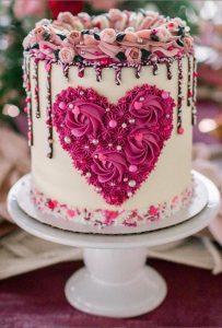 30 Creative Valentine's Day Cake Designs - Lily Fashion Style