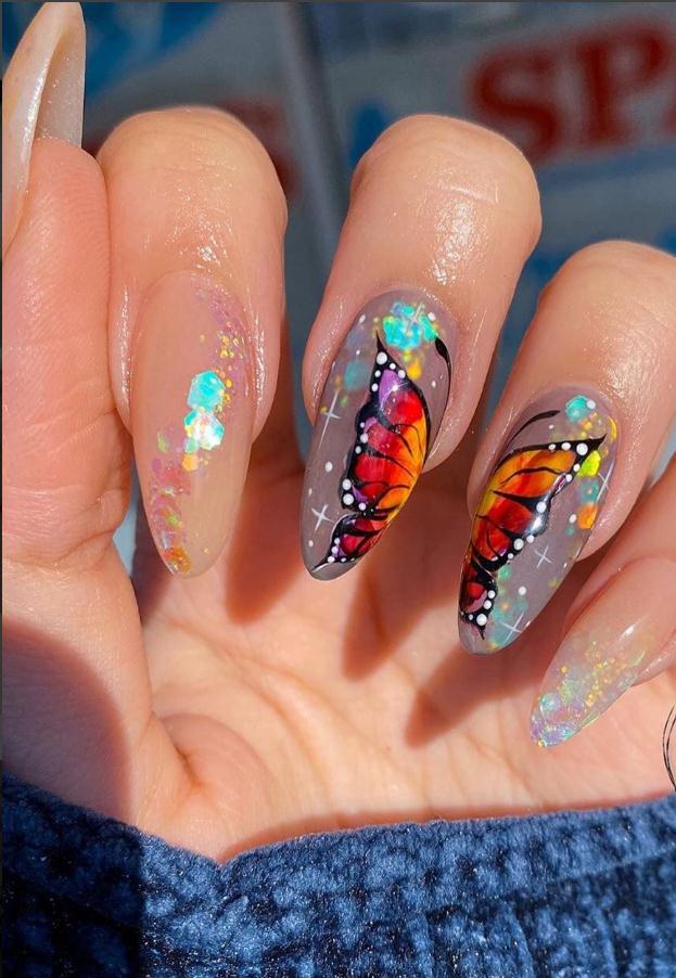 32 Beautiful Butterfly Nails Designs You Want to Have Right Away - Lily