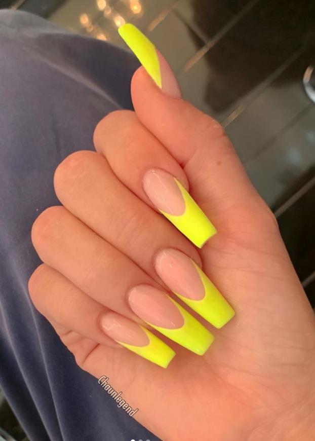 Special Yellow Coffin Nails Art You Should Try In Summer - Lily Fashion