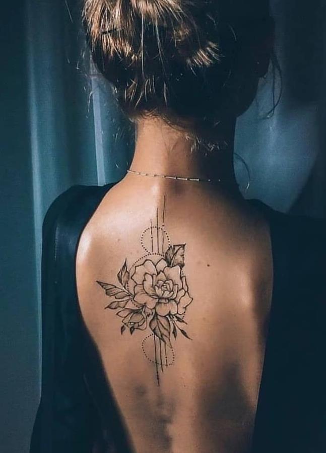The Sexy Beauty of Shoulder and Back Tattoos! There Must be no Mistake