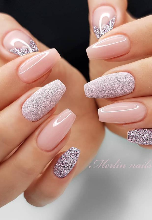 Glittering DIY Pink Square Nail Design, More Suitable For Spring and
