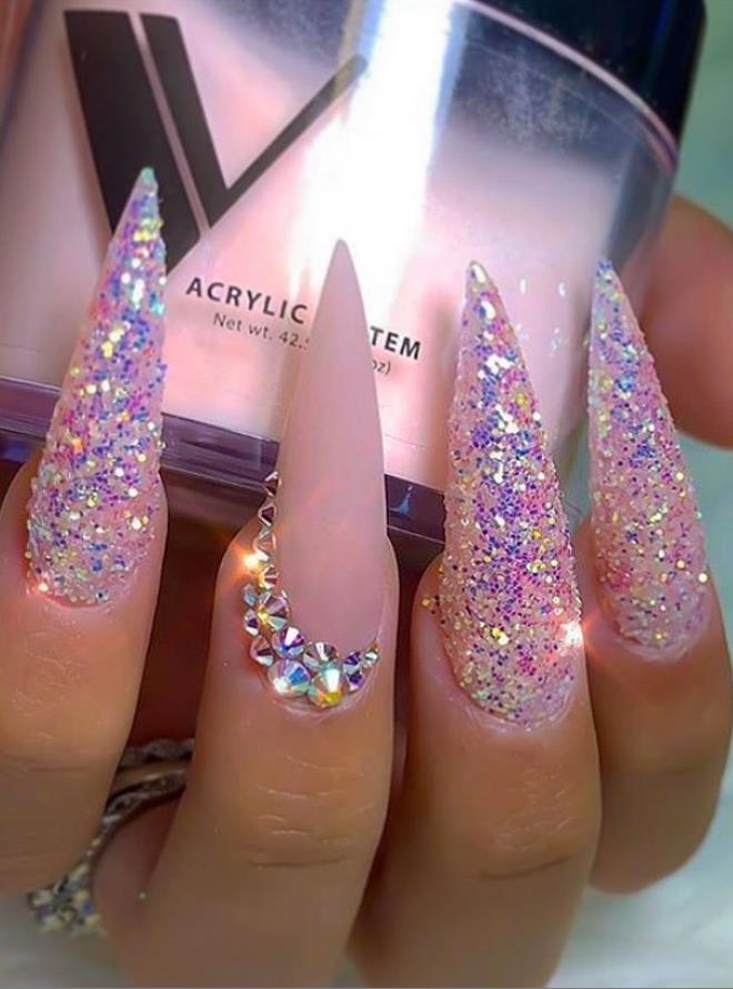 68 Beautiful Stiletto Nails Art Designs And Acrylic Nails Ideas 2020