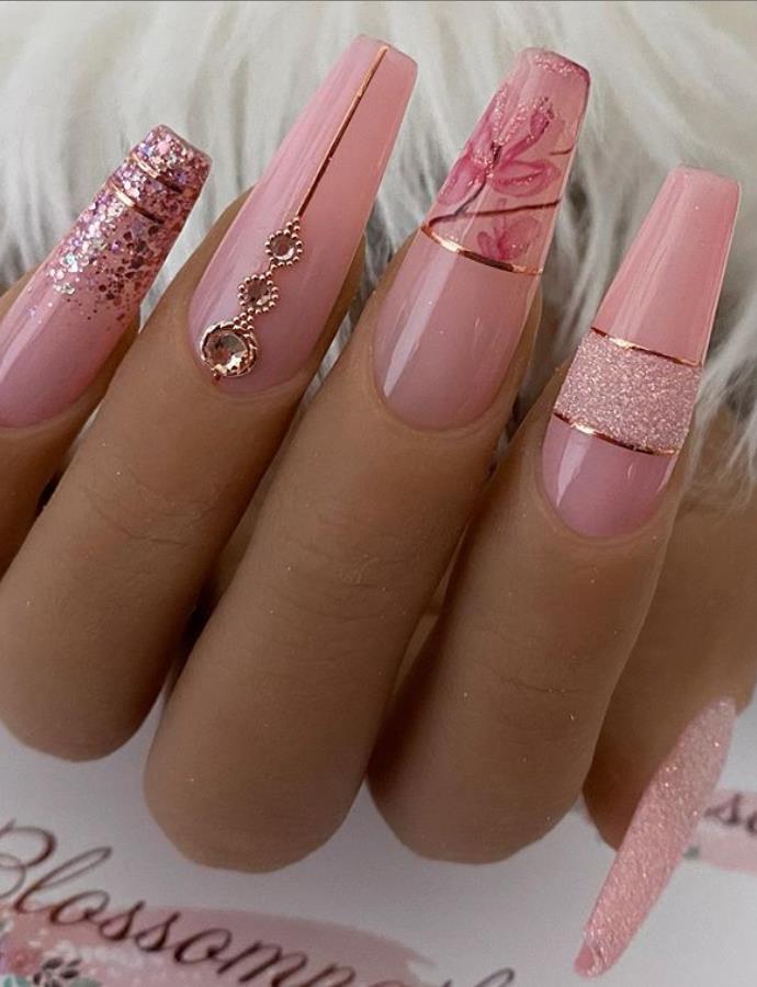 Special Flower Acrylic Coffin Nails Art Designs For Summer 2020 - Lily