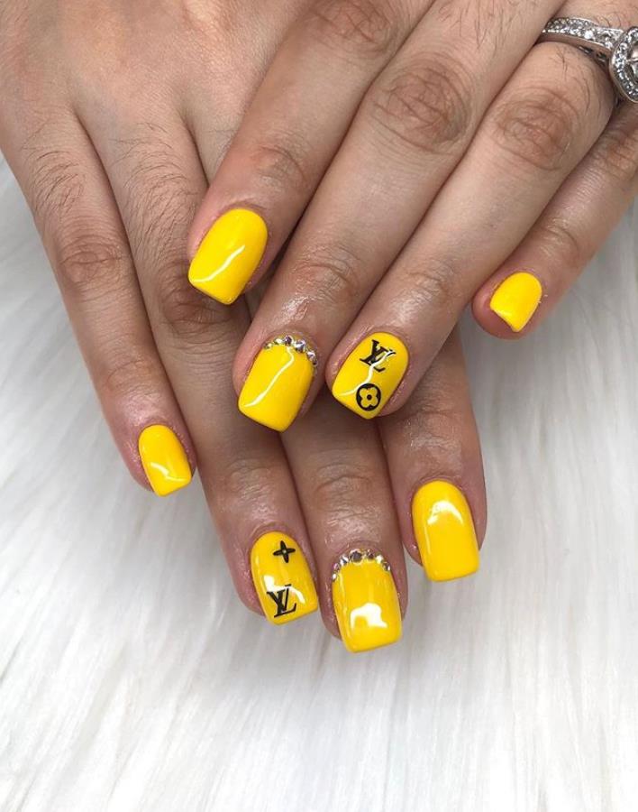 Yellow Gel Nails Short