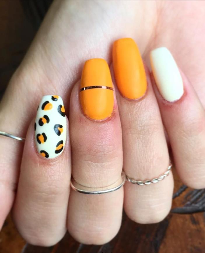 Simple, Clean And Exotic Leopard Nail Design In Autumn 2020 - Lily ...