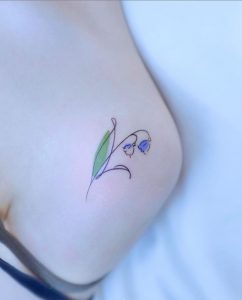 Simple And Fresh Tattoo Design For Girls - Lily Fashion Style