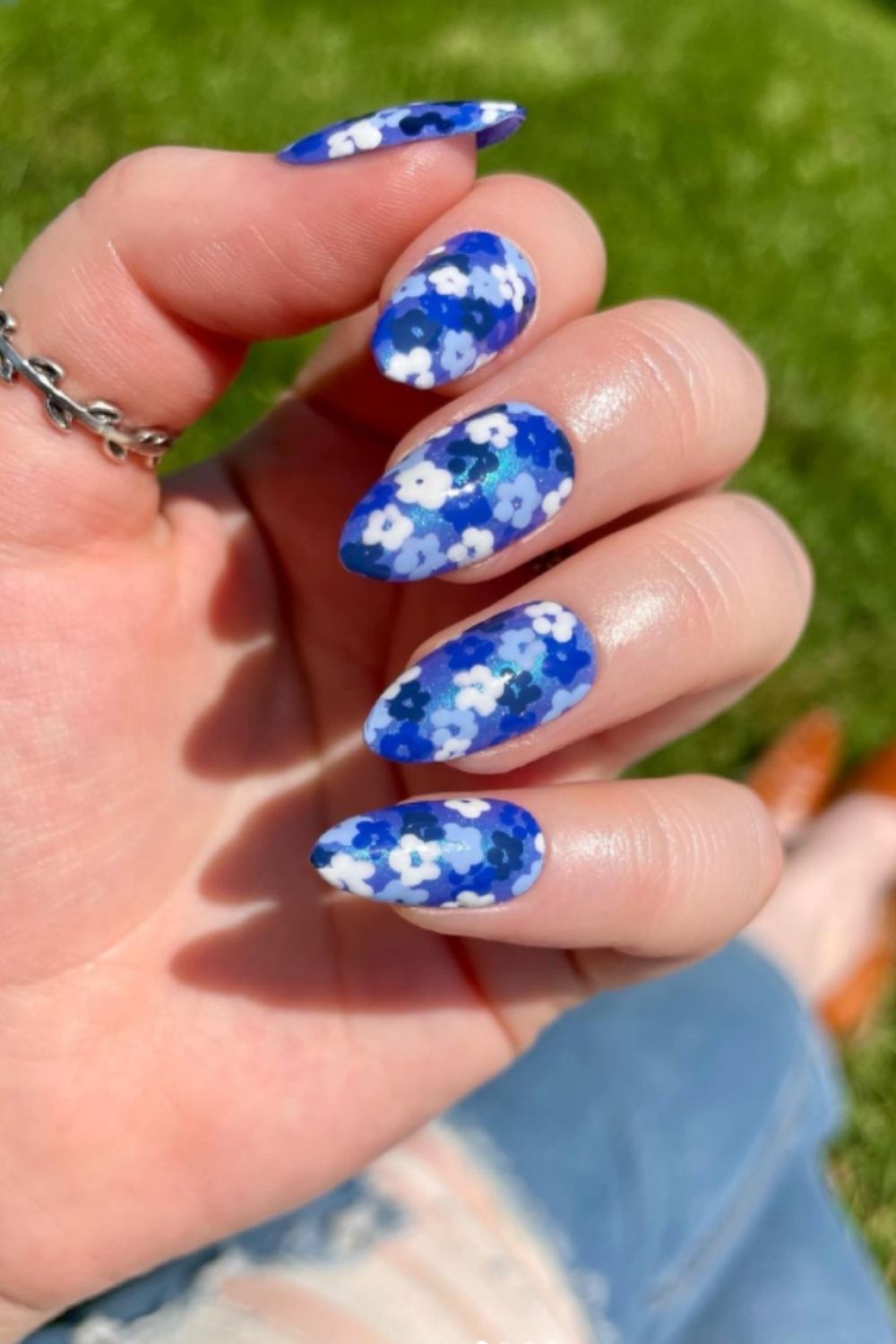 Flower nails designs
