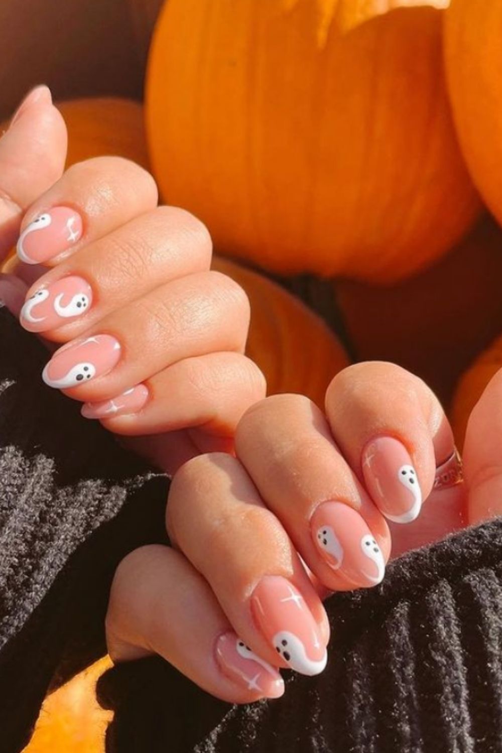 Cute short nails