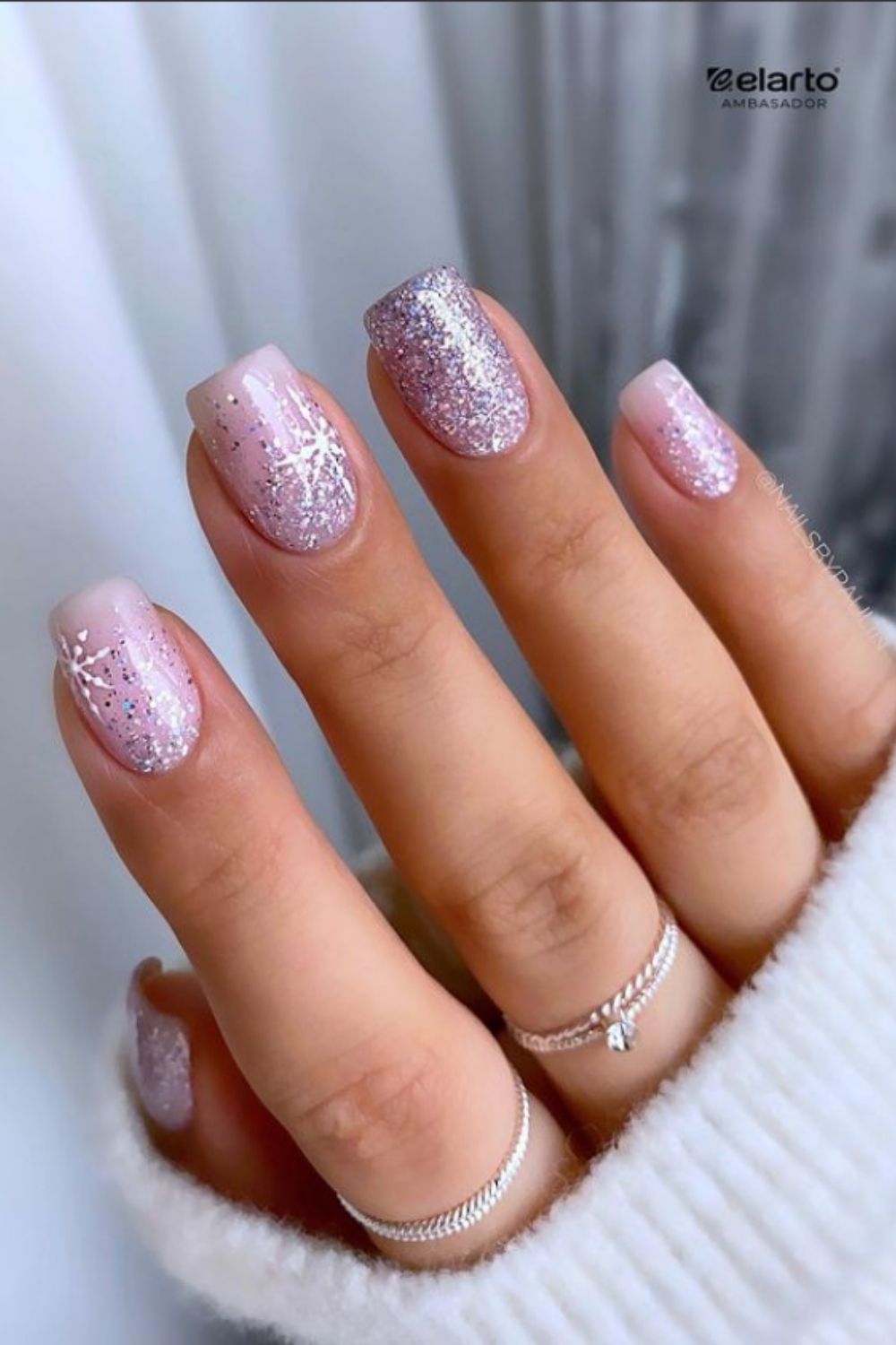 Glitter pink nails art with 2021