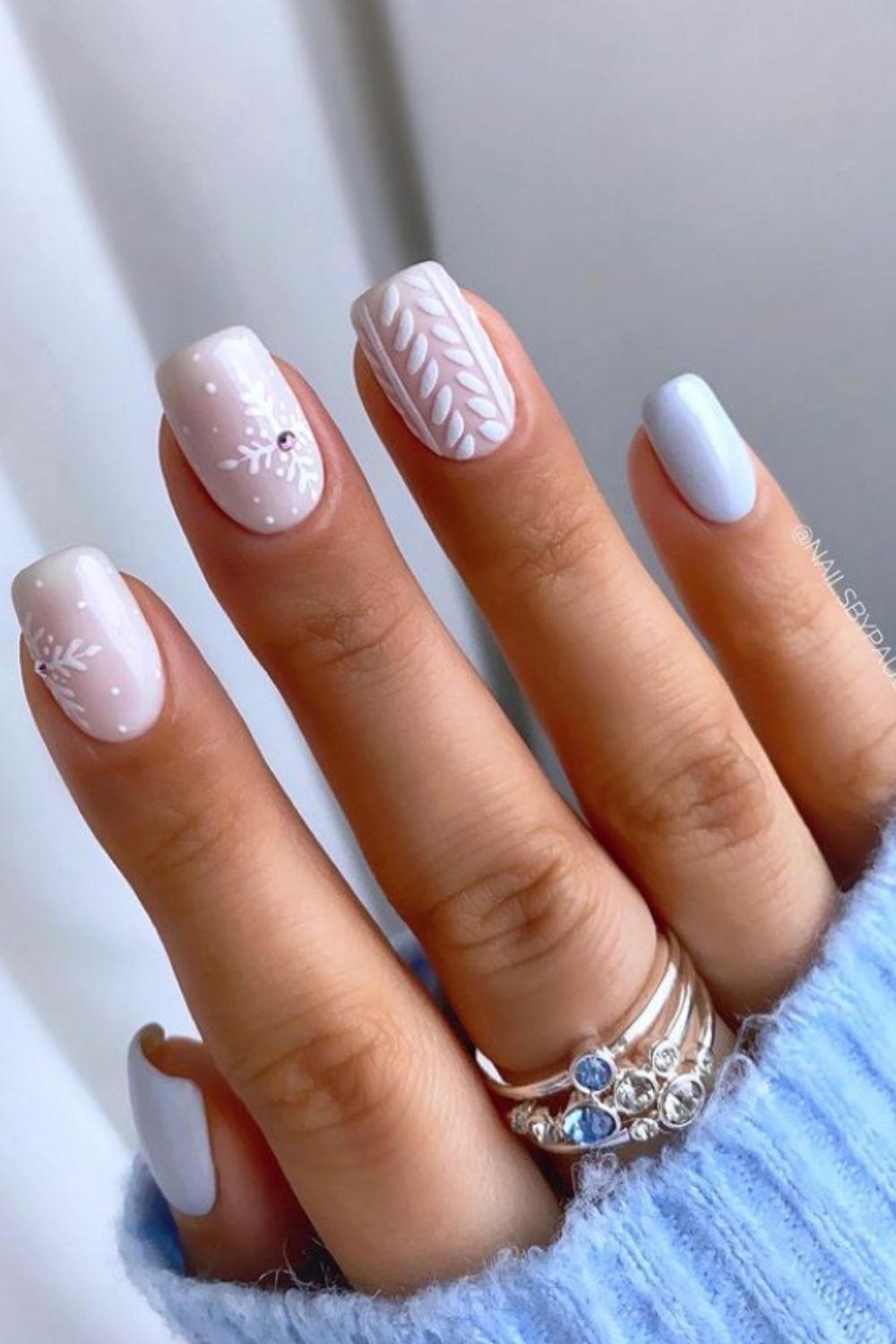 White nails designs