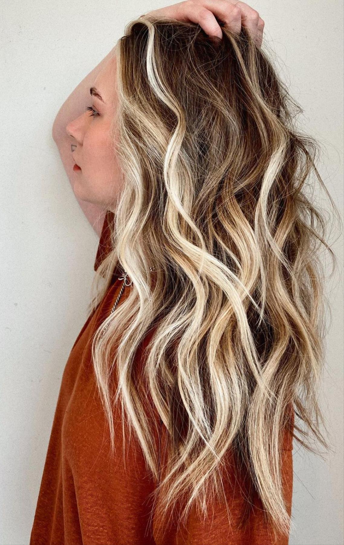 Pretty Blonde Highlights Ideas for Chic Looks  