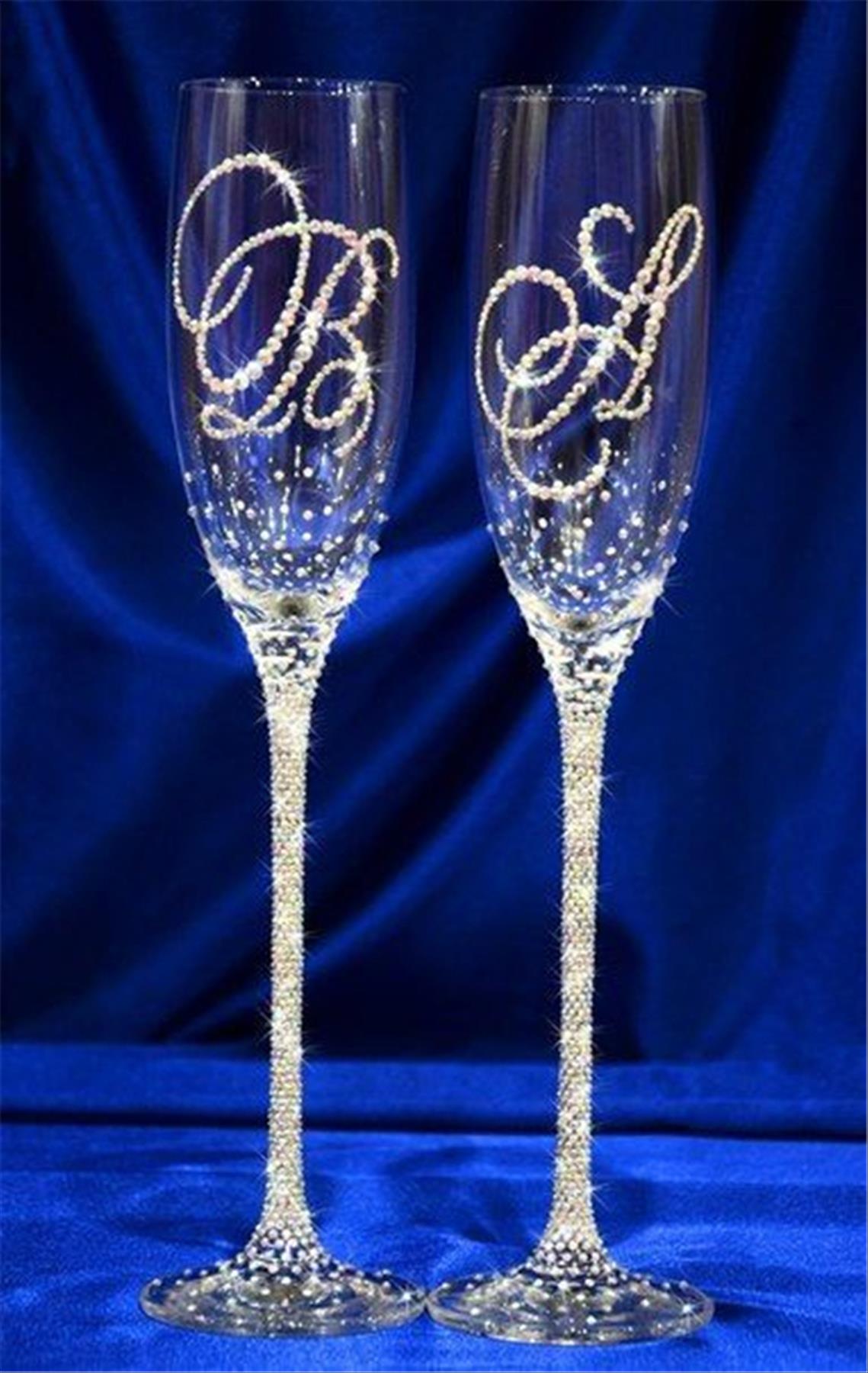 DIY Wedding Champagne Flutes Ideas to Raise Proudly in a Toast