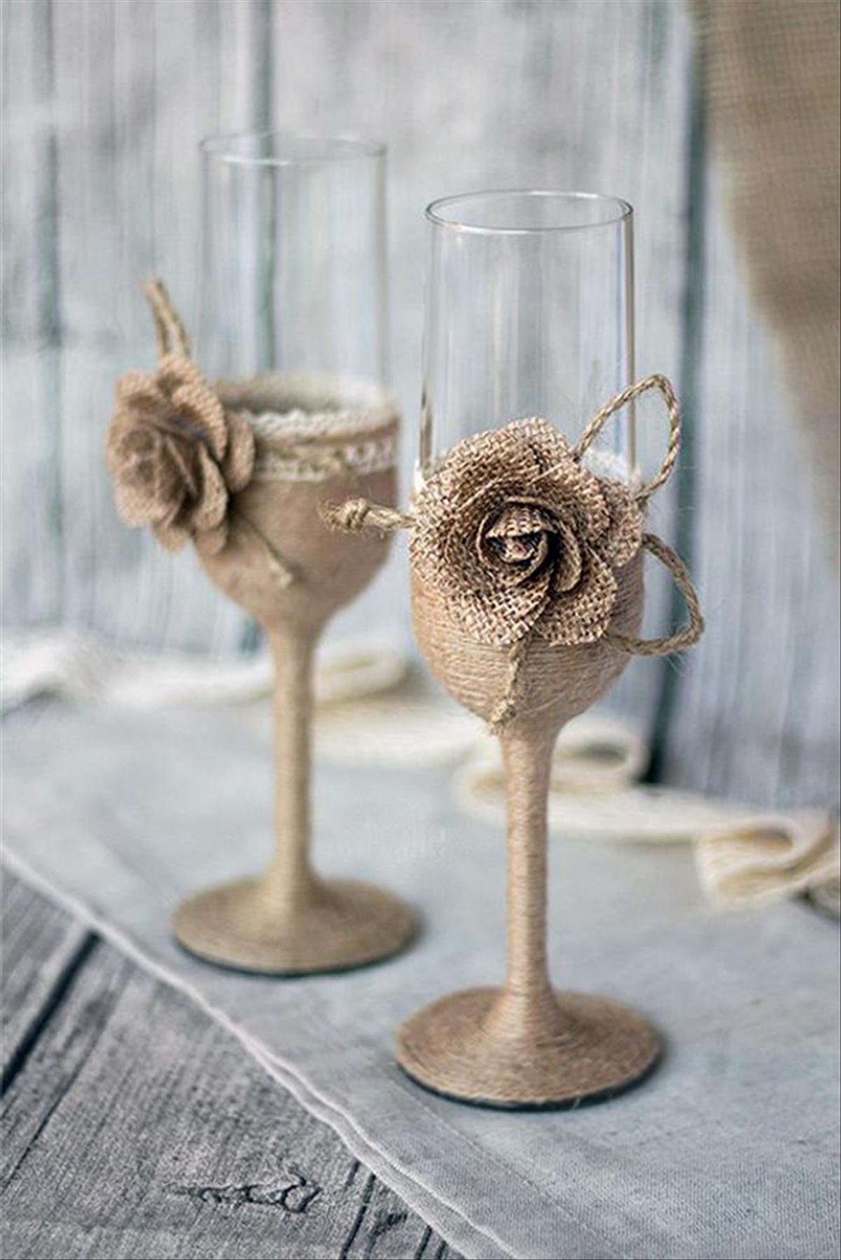 DIY Wedding Champagne Flutes Ideas to Raise Proudly in a Toast