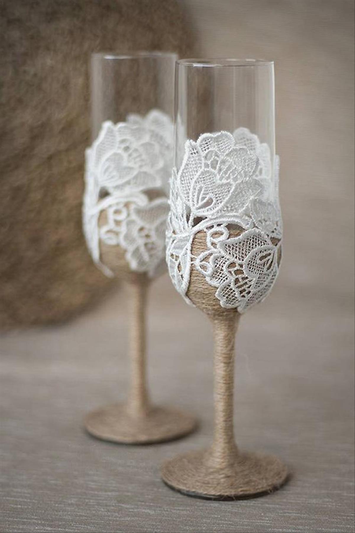 DIY Wedding Champagne Flutes Ideas to Raise Proudly in a Toast