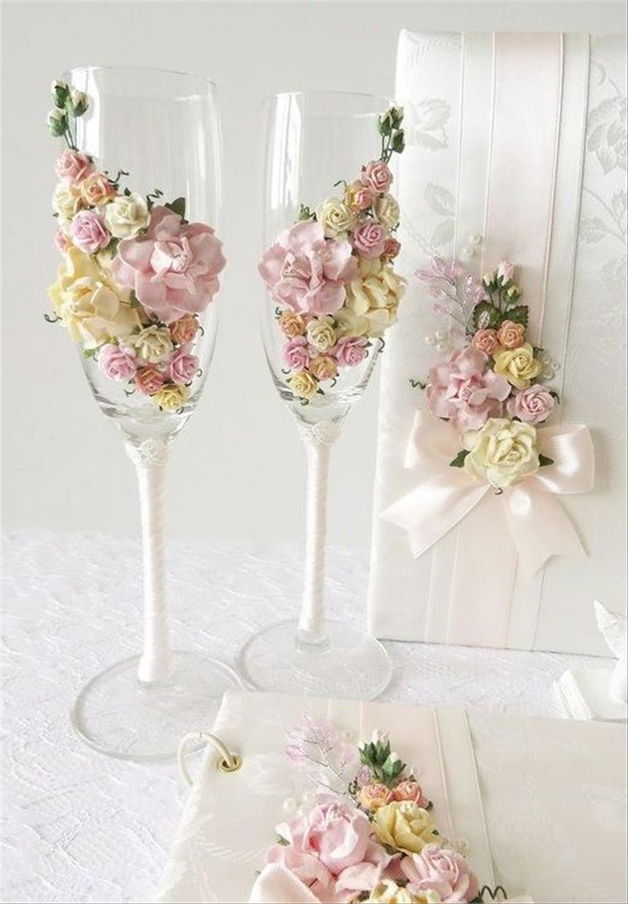 DIY Wedding Champagne Flutes Ideas to Raise Proudly in a Toast