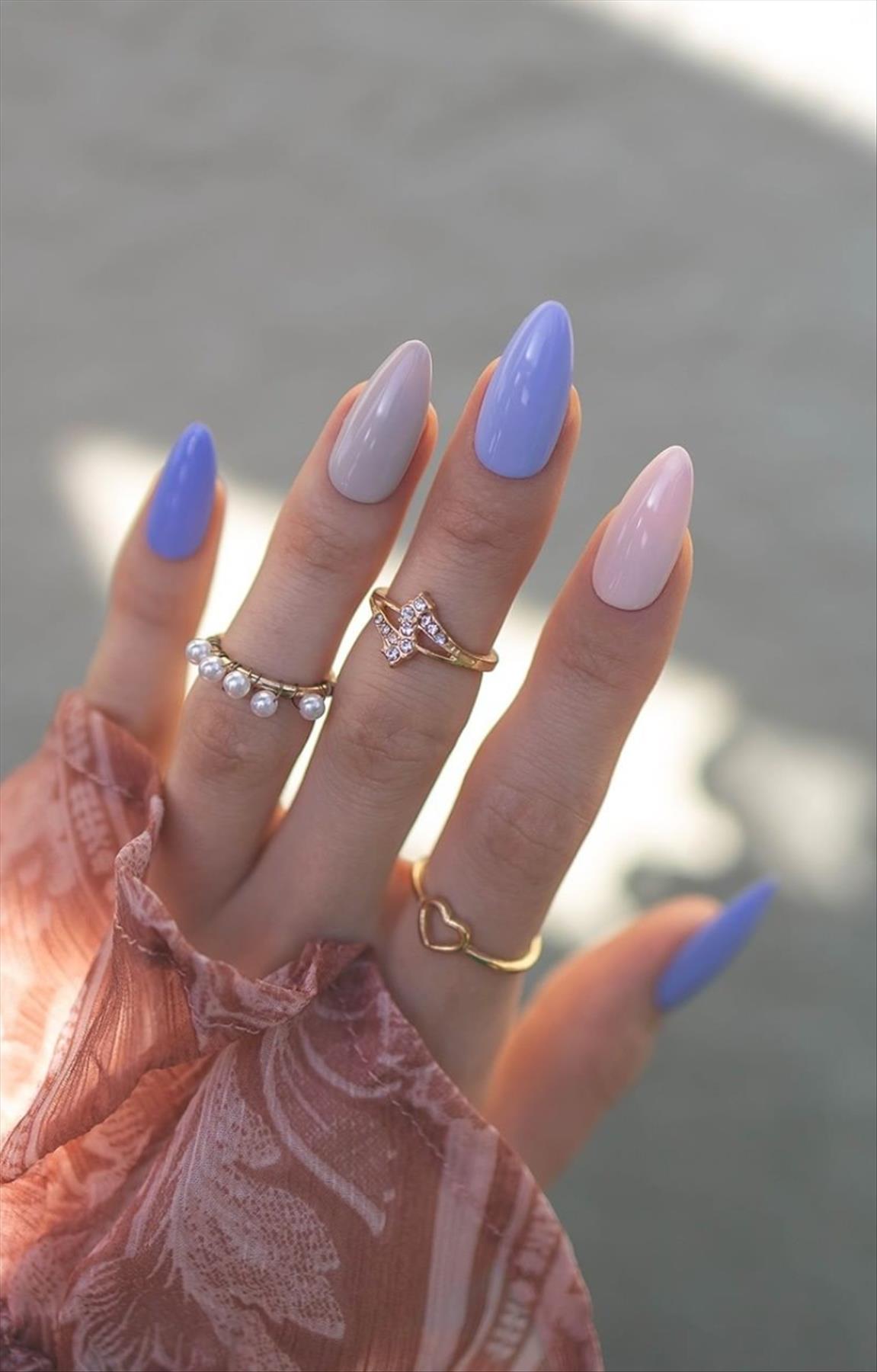 Gorgeous summer nail color 2022 trends to get inspired