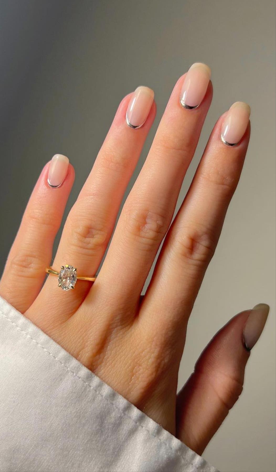 Gorgeous summer nail color 2022 trends to get inspired