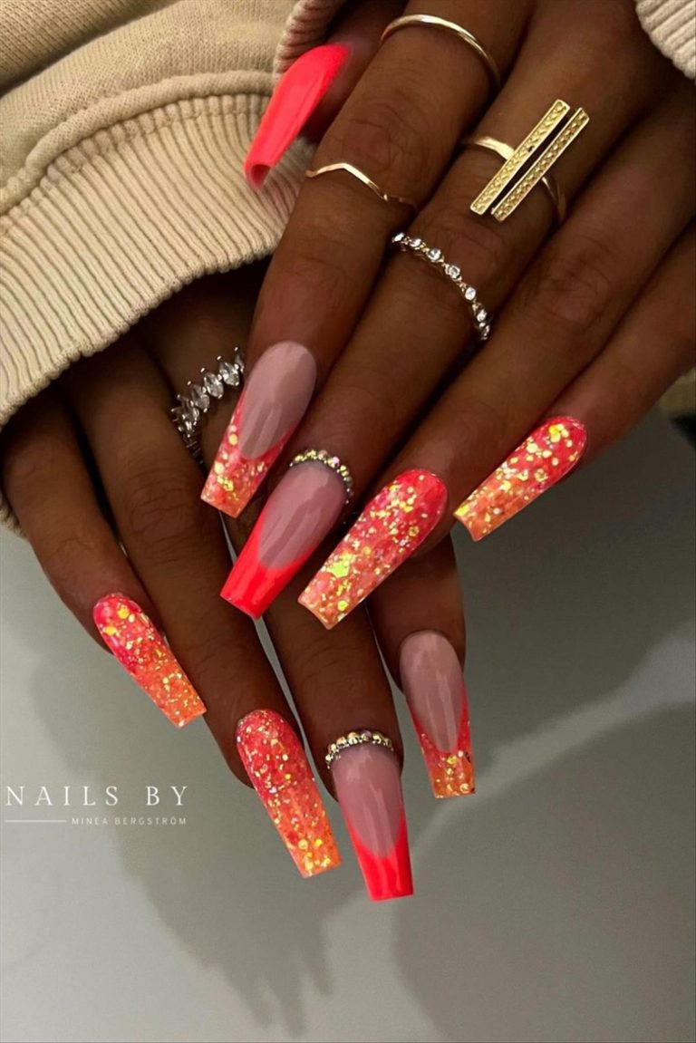 Summer coffin nails inspo 2022 nail trends to wear Page 9 of 40