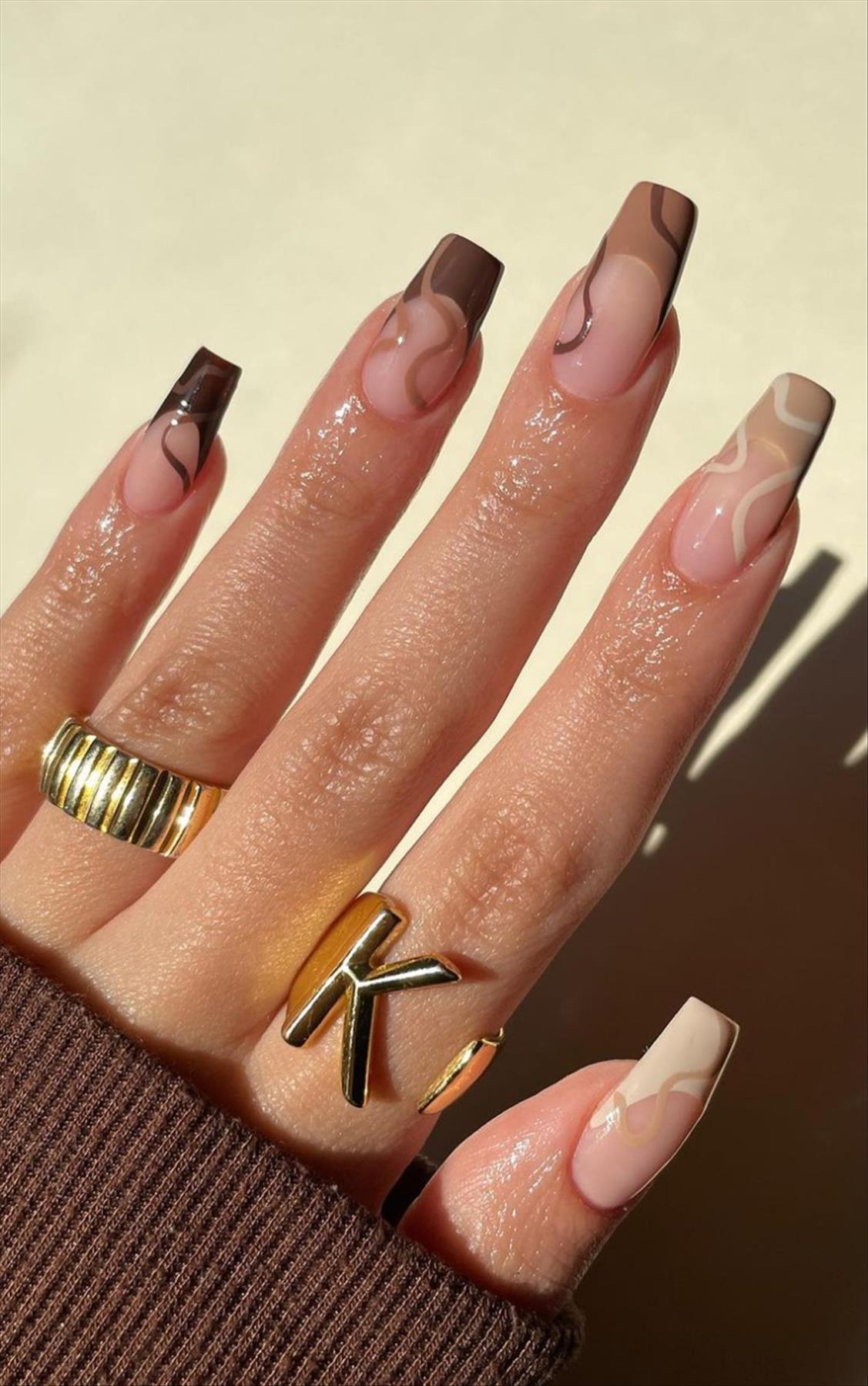 Brown nail designs for Fall nail colors 2022 trends 