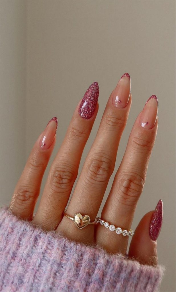 Elegant Red Nails Design For New Year's Nails in 2023