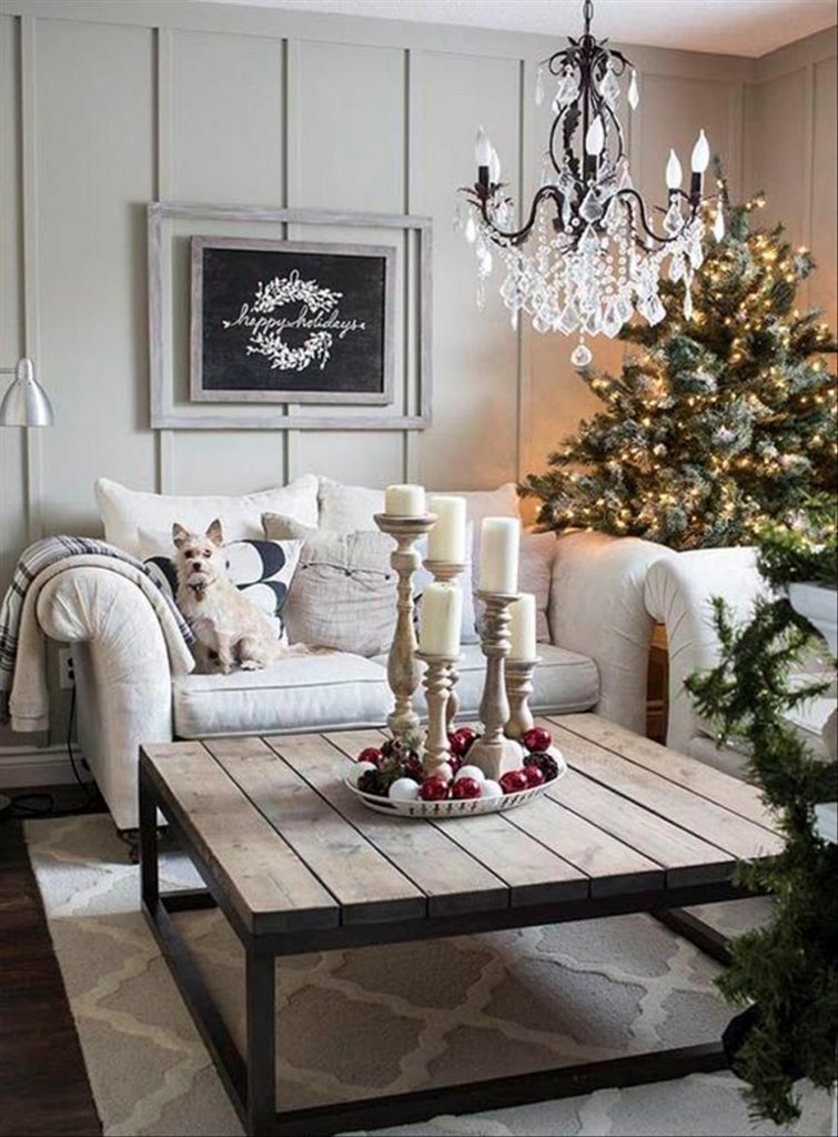 40 Stunning Christmas Living Room Decor Ideas for 2023