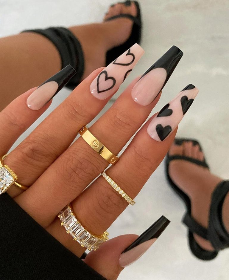 46 Perfect Valentine's Day nails with acrylic coffin nail shape