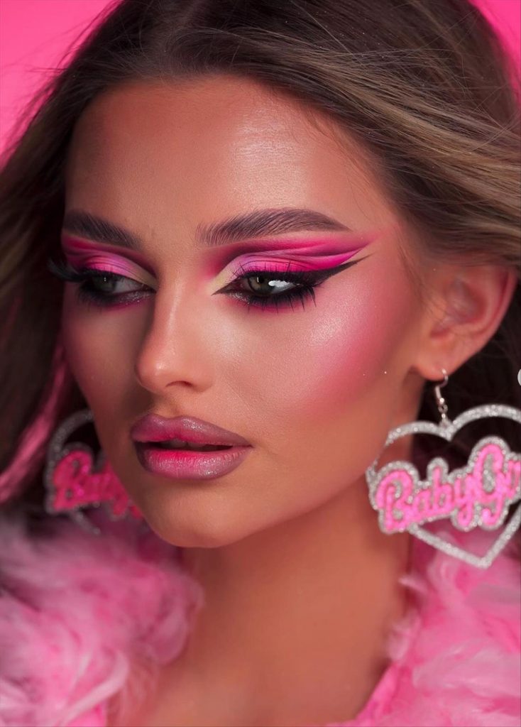 Stunning Valentine's Day Makeup Looks Ideas for 2024