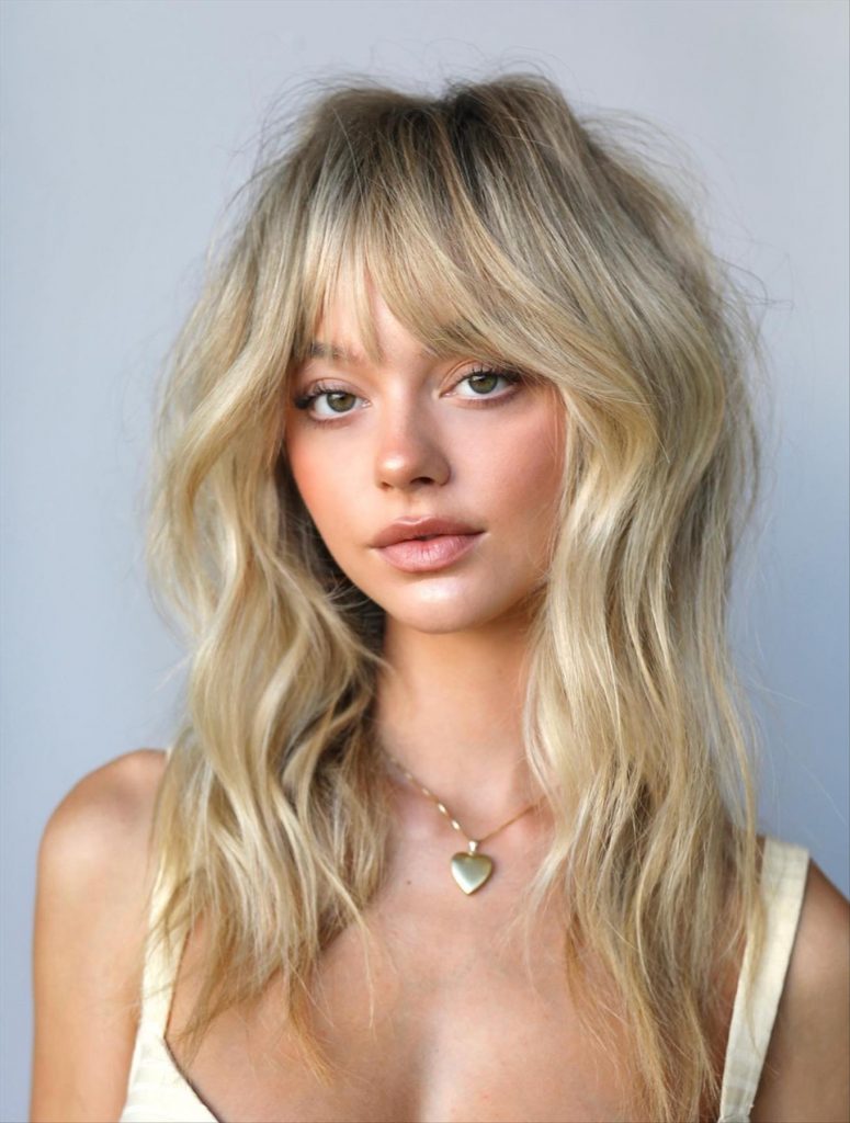 Trendy shoulder-length haircuts with bangs you'll love