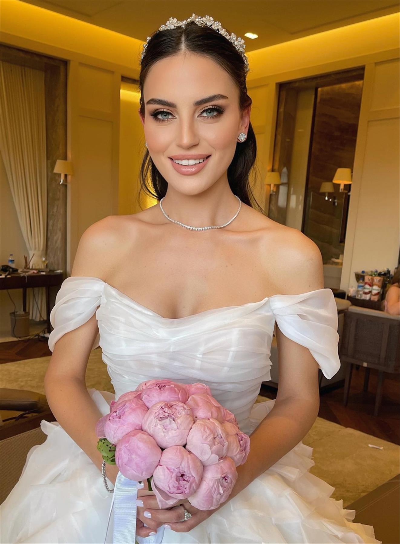 Stunning bridal makeup looks to brighten your Big Day